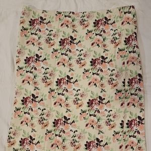 Sweet Salt Floral pencil skirt. Super versatile with so many colors. Large